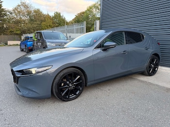 Used Mazda Mazda3 2019 for sale - 76476779: Photo