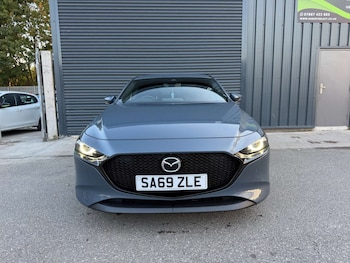 Used Mazda Mazda3 2019 for sale - 76476779: Photo