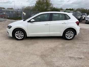 Used Volkswagen Polo 2018 for sale - 78297277: Photo