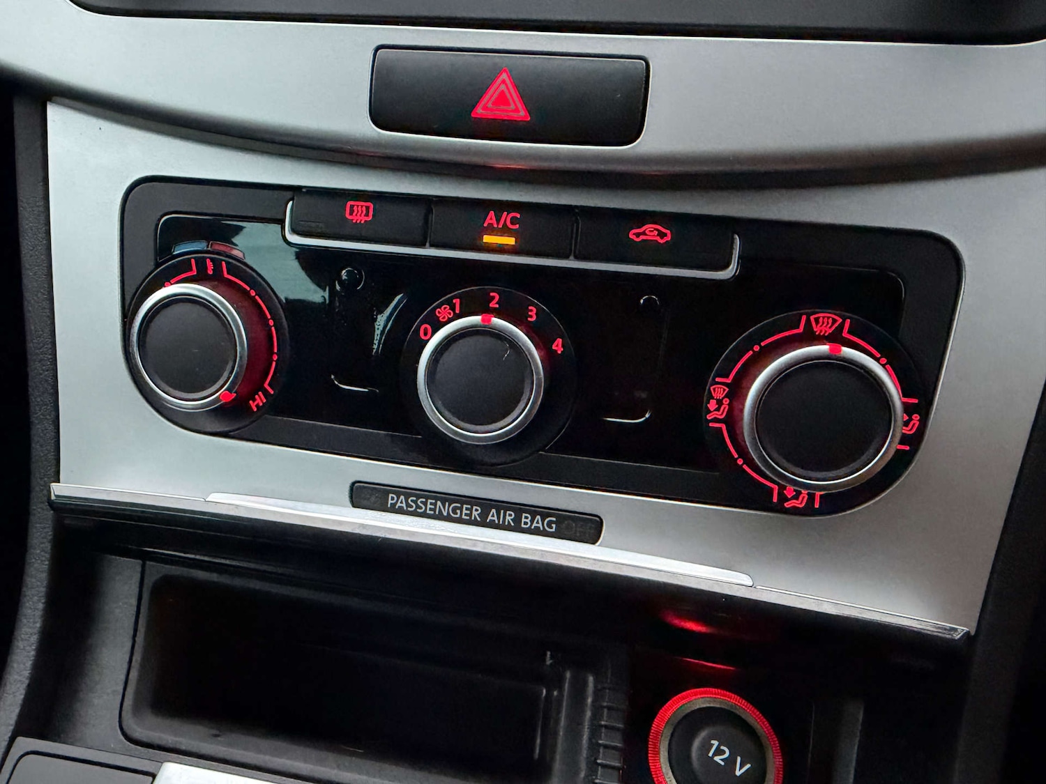 Used Volkswagen Passat 2014 for sale - 76961794: Photo 18