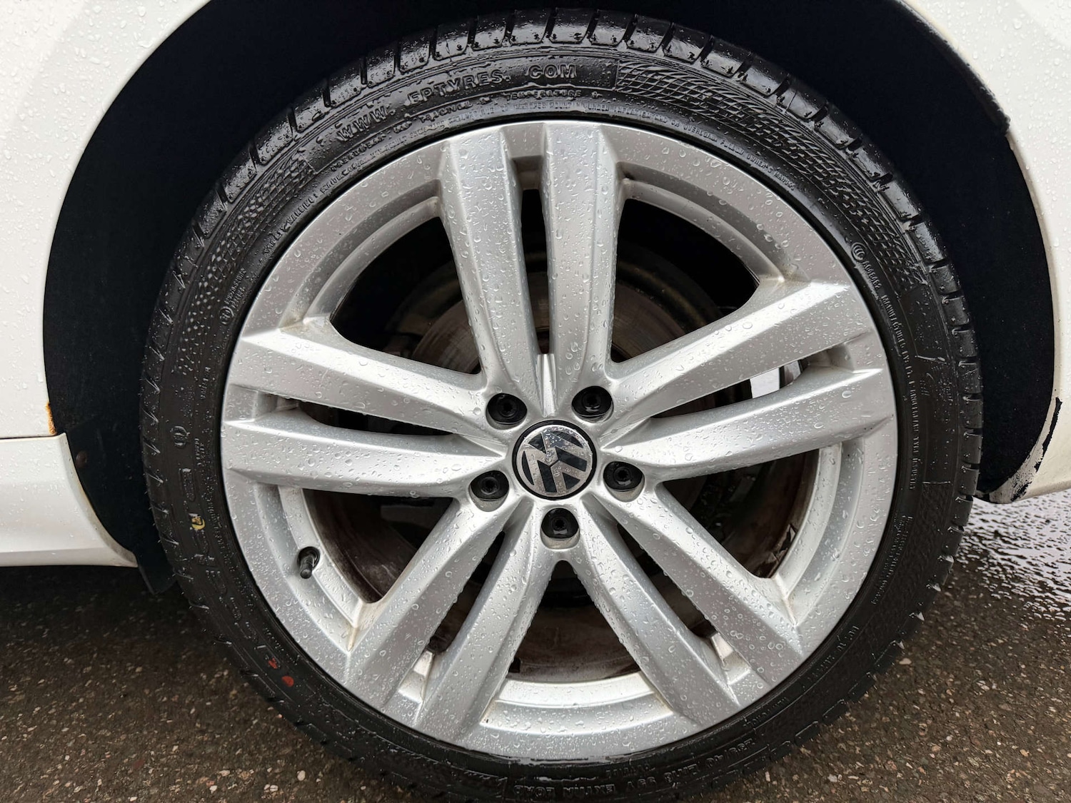 Used Volkswagen Passat 2014 for sale - 76961794: Photo 8