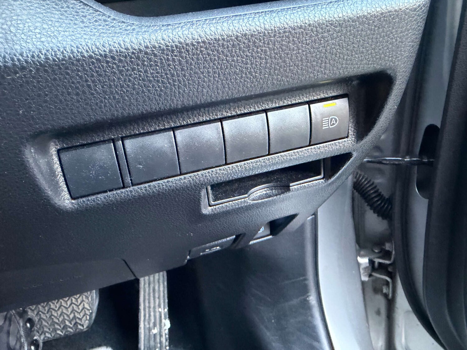 Used Toyota RAV4 2022 for sale - 76948207: Photo 26