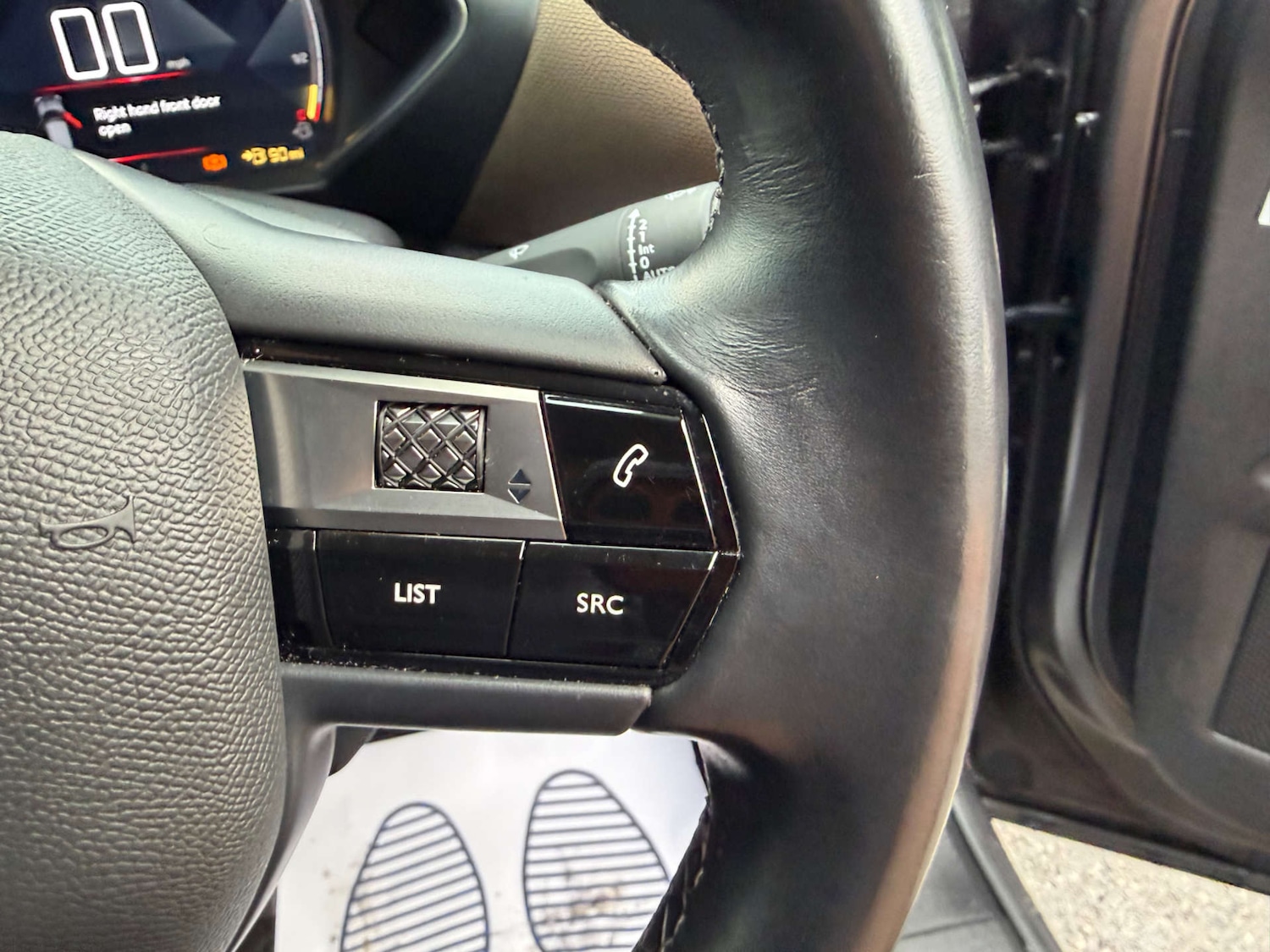 Used DS Automobiles DS 3 Crossback 2020 for sale - 77383393: Photo 15