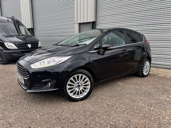 Used Ford Fiesta 2013 for sale - 76476740: Photo