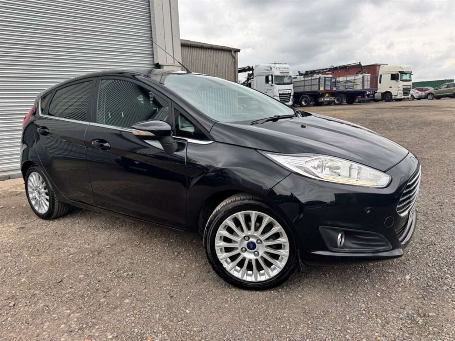 Used Ford Fiesta 2013 for sale - 76476740: Photo 4