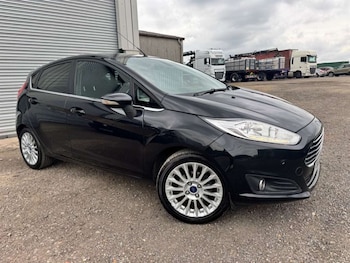 Used Ford Fiesta 2013 for sale - 76476740: Photo