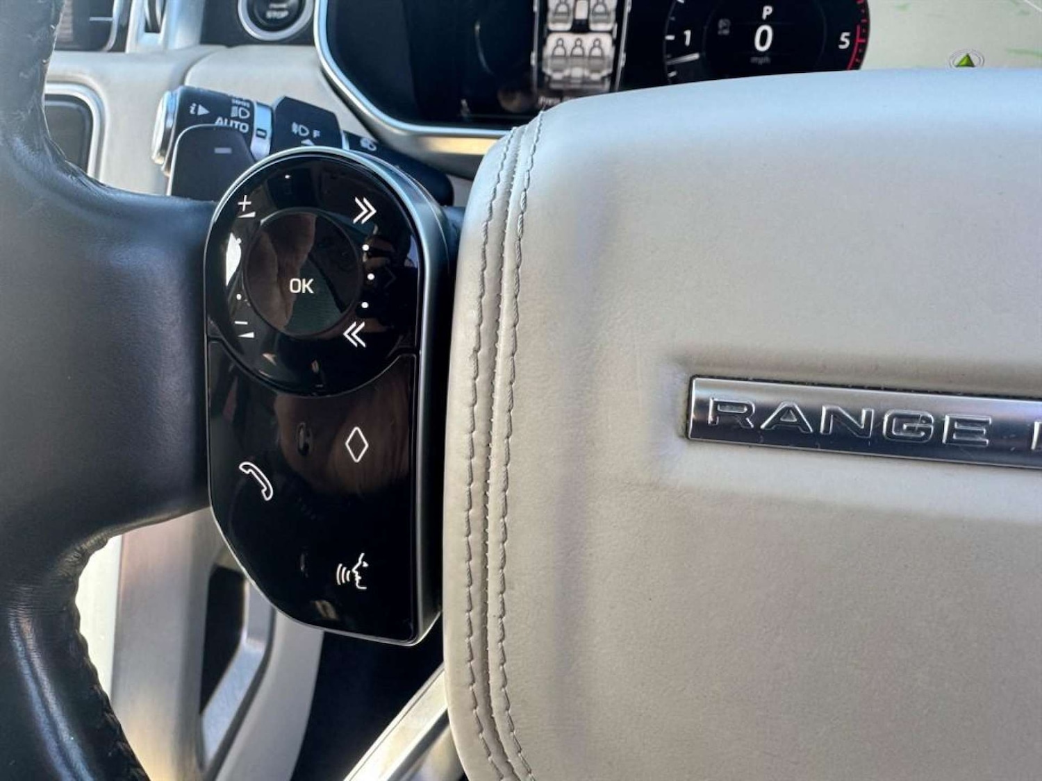 Used Land Rover Range Rover 2018 for sale - 76476743: Photo 28