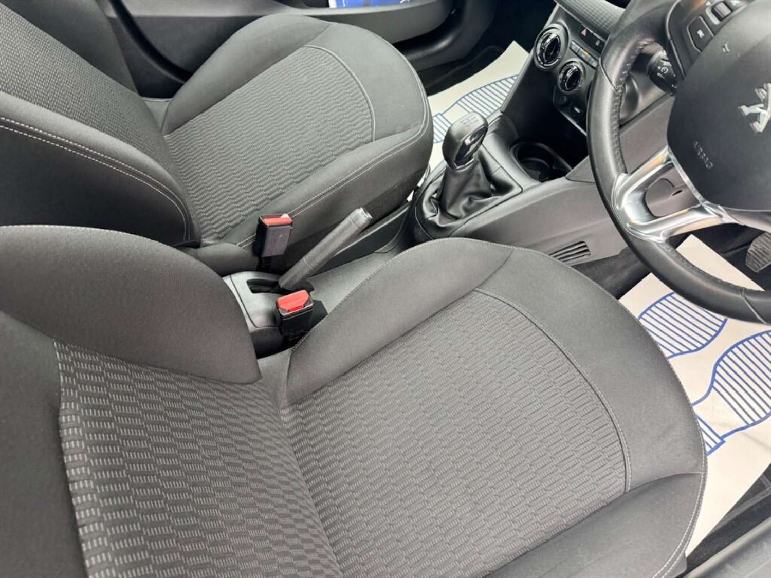 Used Peugeot 208 2017 for sale - 76476746: Photo 13