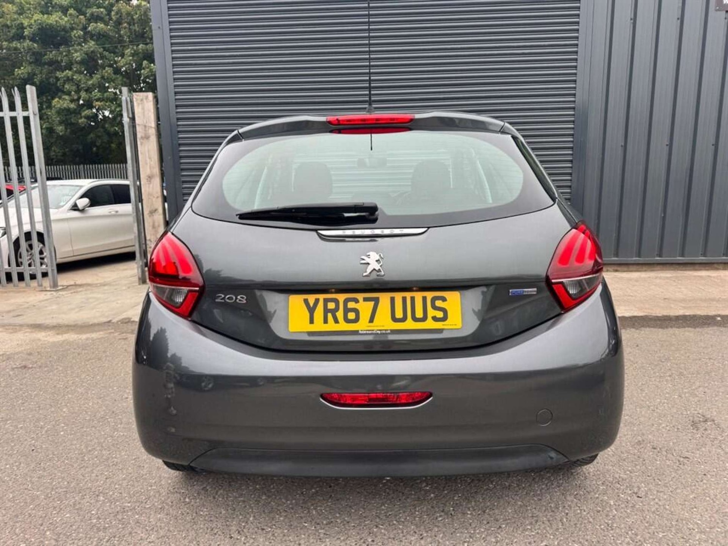 Used Peugeot 208 2017 for sale - 76476746: Photo 6