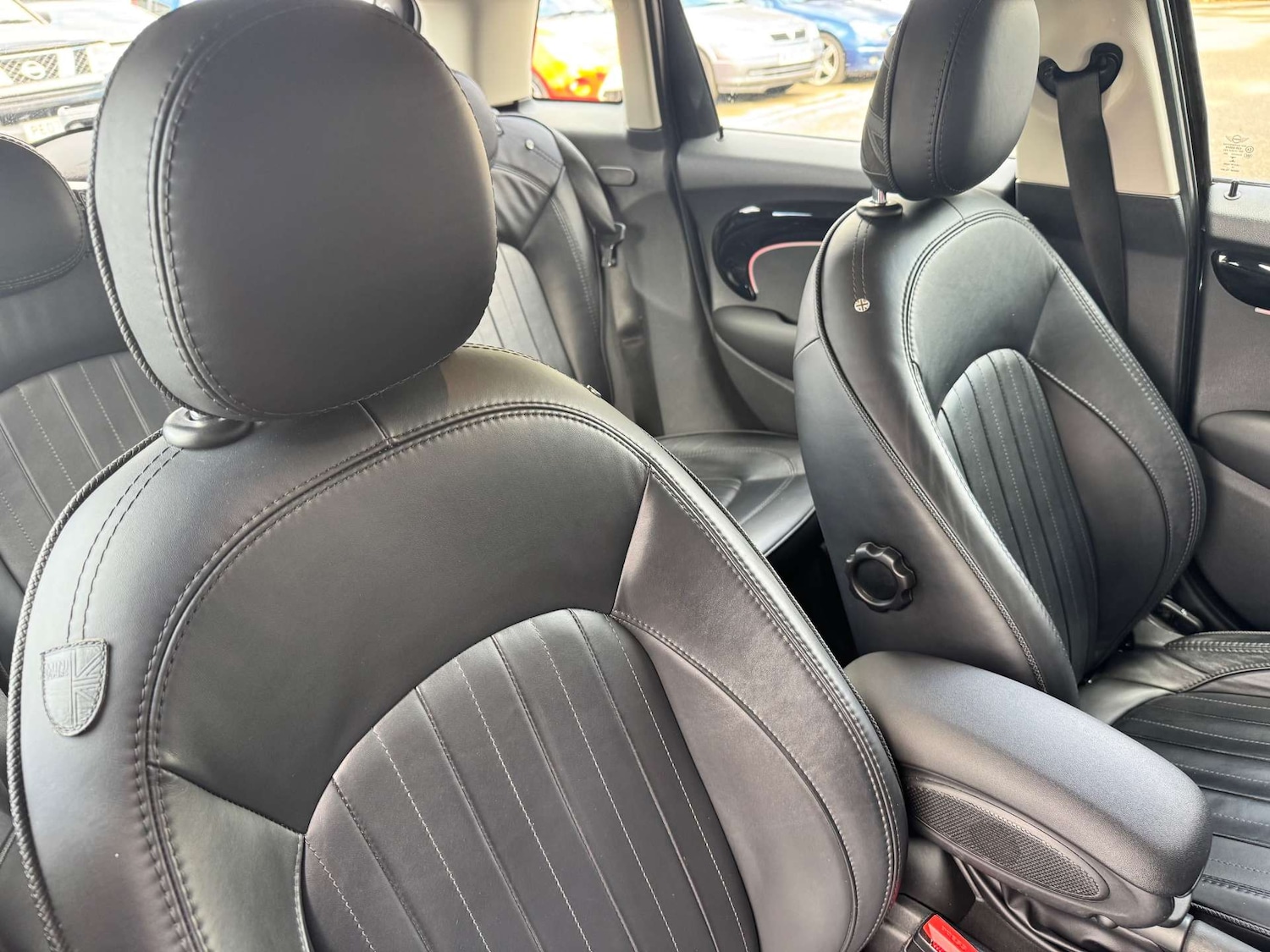 Used MINI Hatch 2019 for sale - 76476739: Photo 10