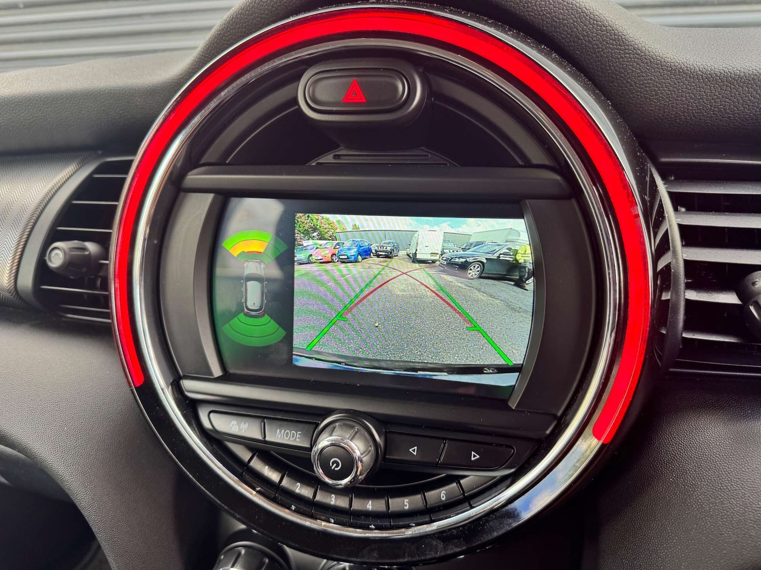 Used MINI Hatch 2019 for sale - 76476739: Photo 18