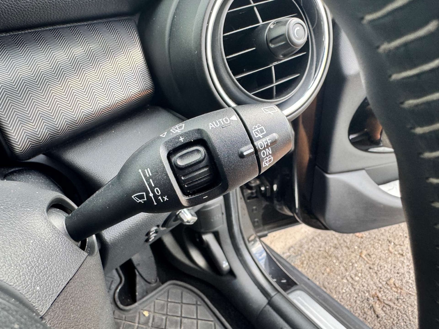 Used MINI Hatch 2019 for sale - 76476739: Photo 19