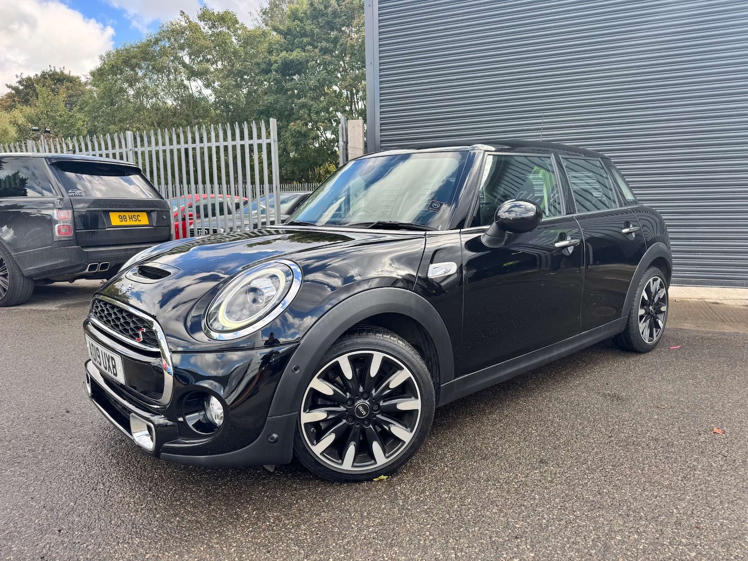 Used MINI Hatch 2019 for sale - 76476739: Photo 24
