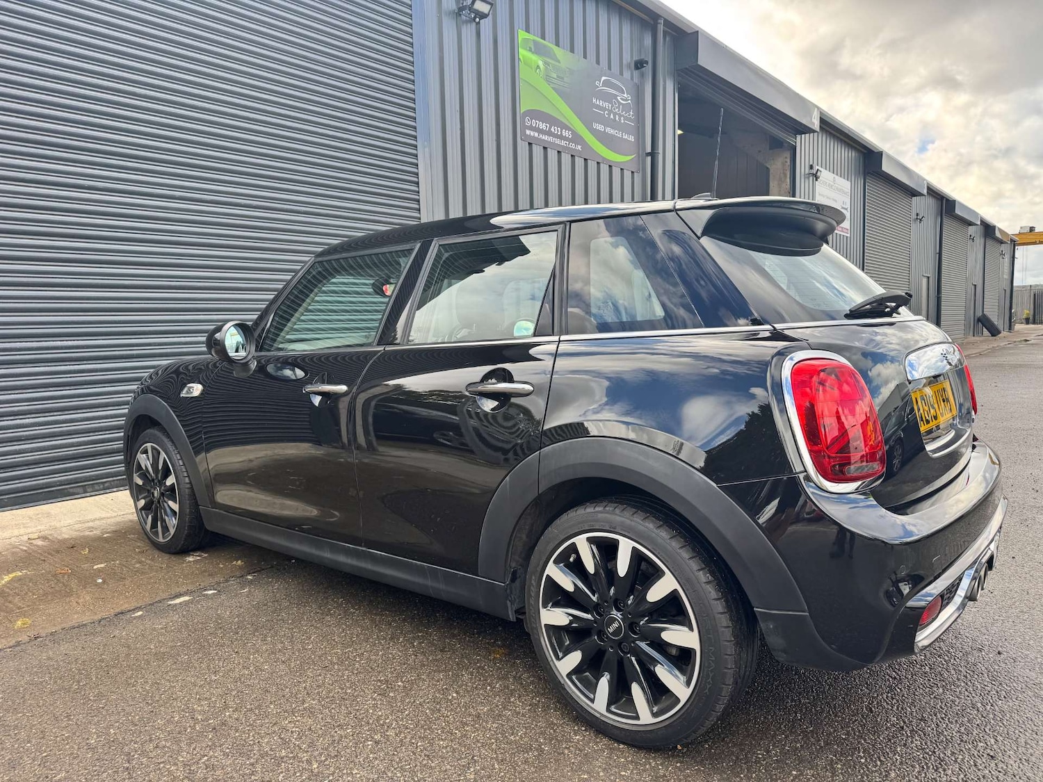 Used MINI Hatch 2019 for sale - 76476739: Photo 5