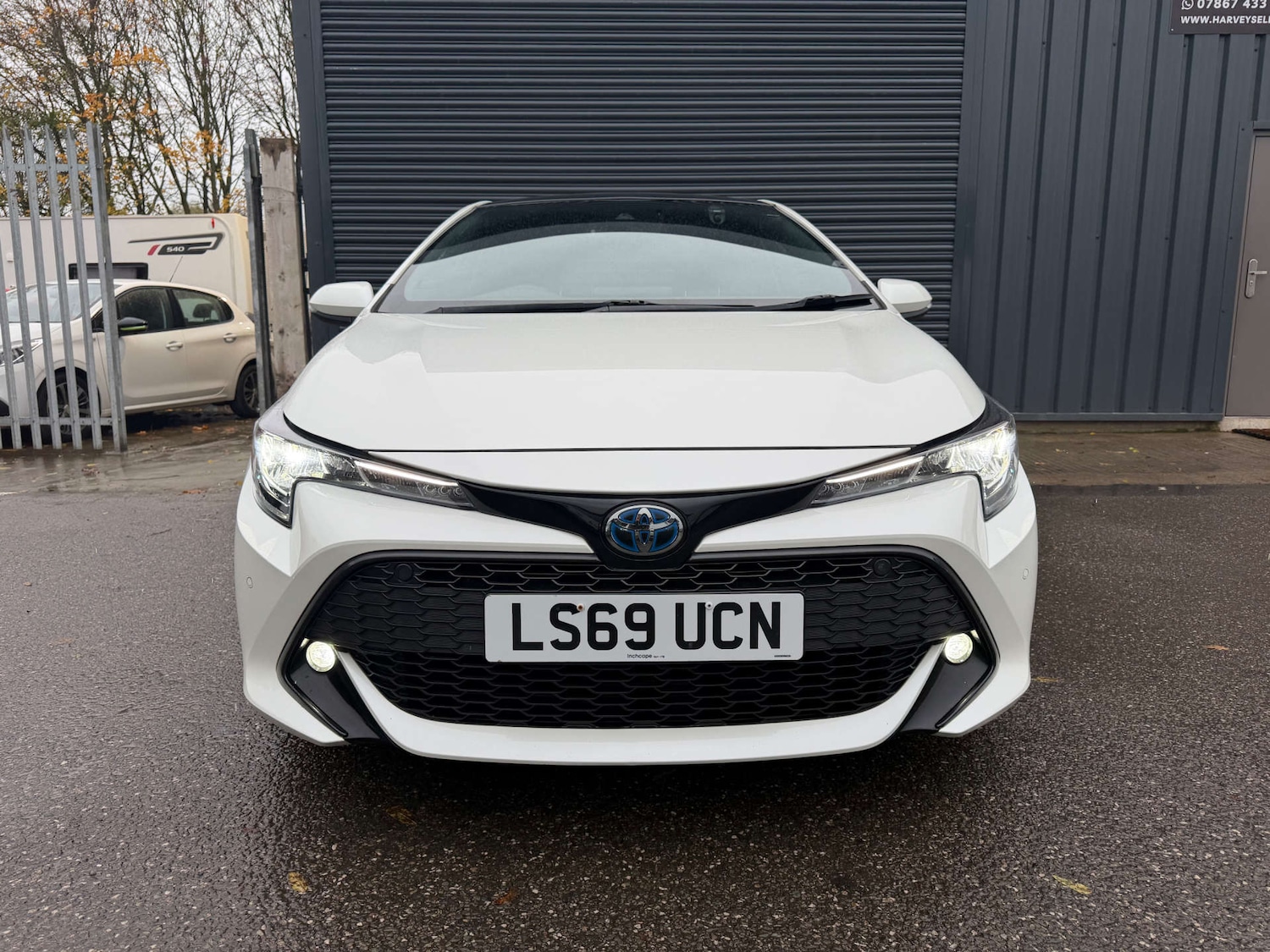 Used Toyota Corolla 2019 for sale - 76556013: Photo 2