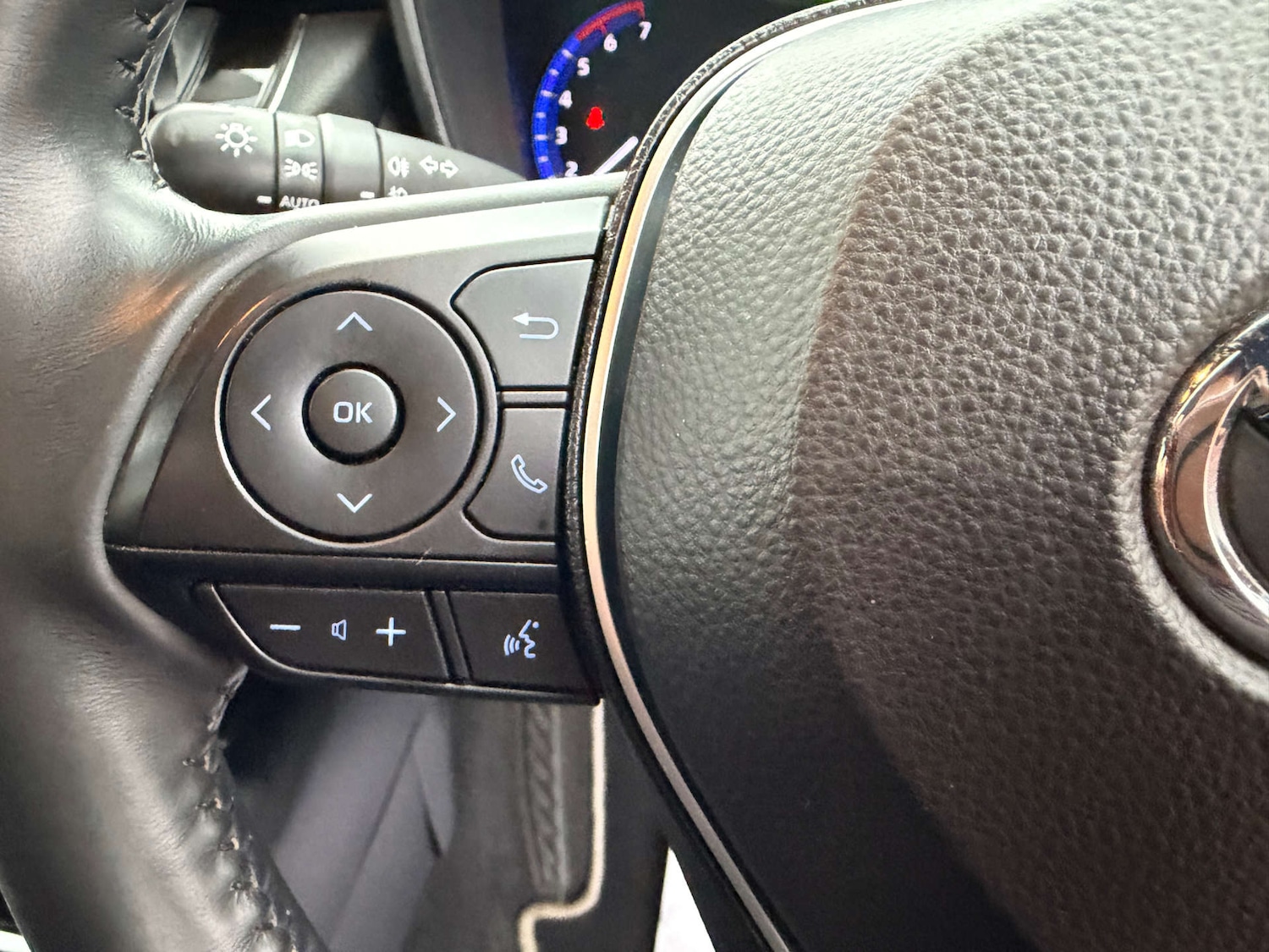 Used Toyota Corolla 2019 for sale - 76556013: Photo 25