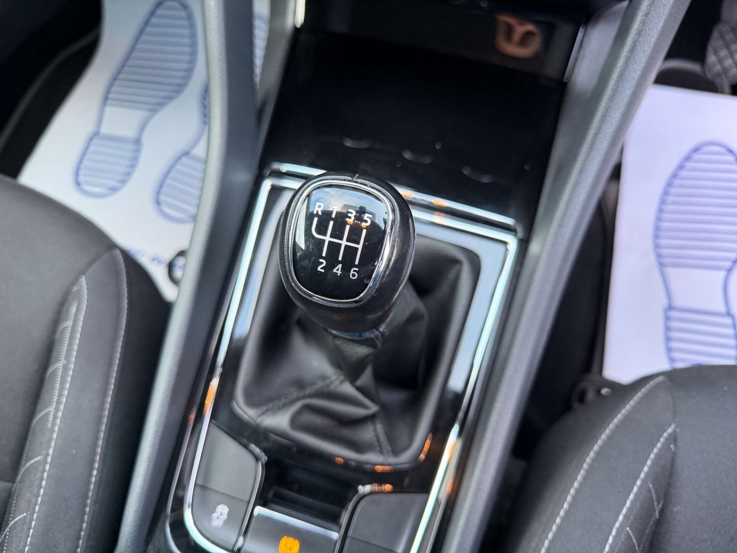 Used Skoda Karoq 2018 for sale - 76618144: Photo 14