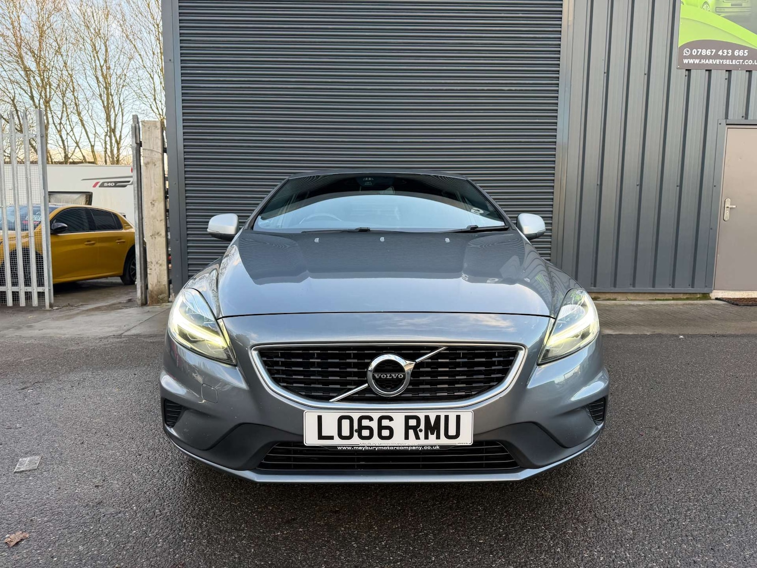 Used Volvo V40 2016 for sale - 77125186: Photo 2