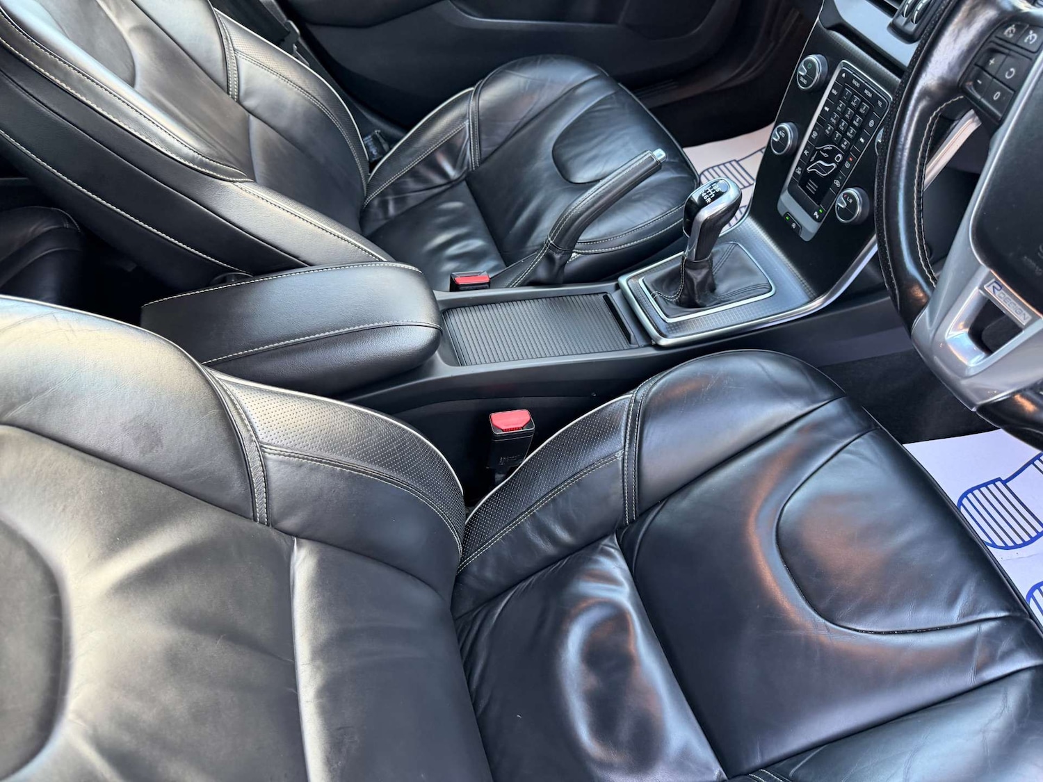 Used Volvo V40 2016 for sale - 77125186: Photo 20