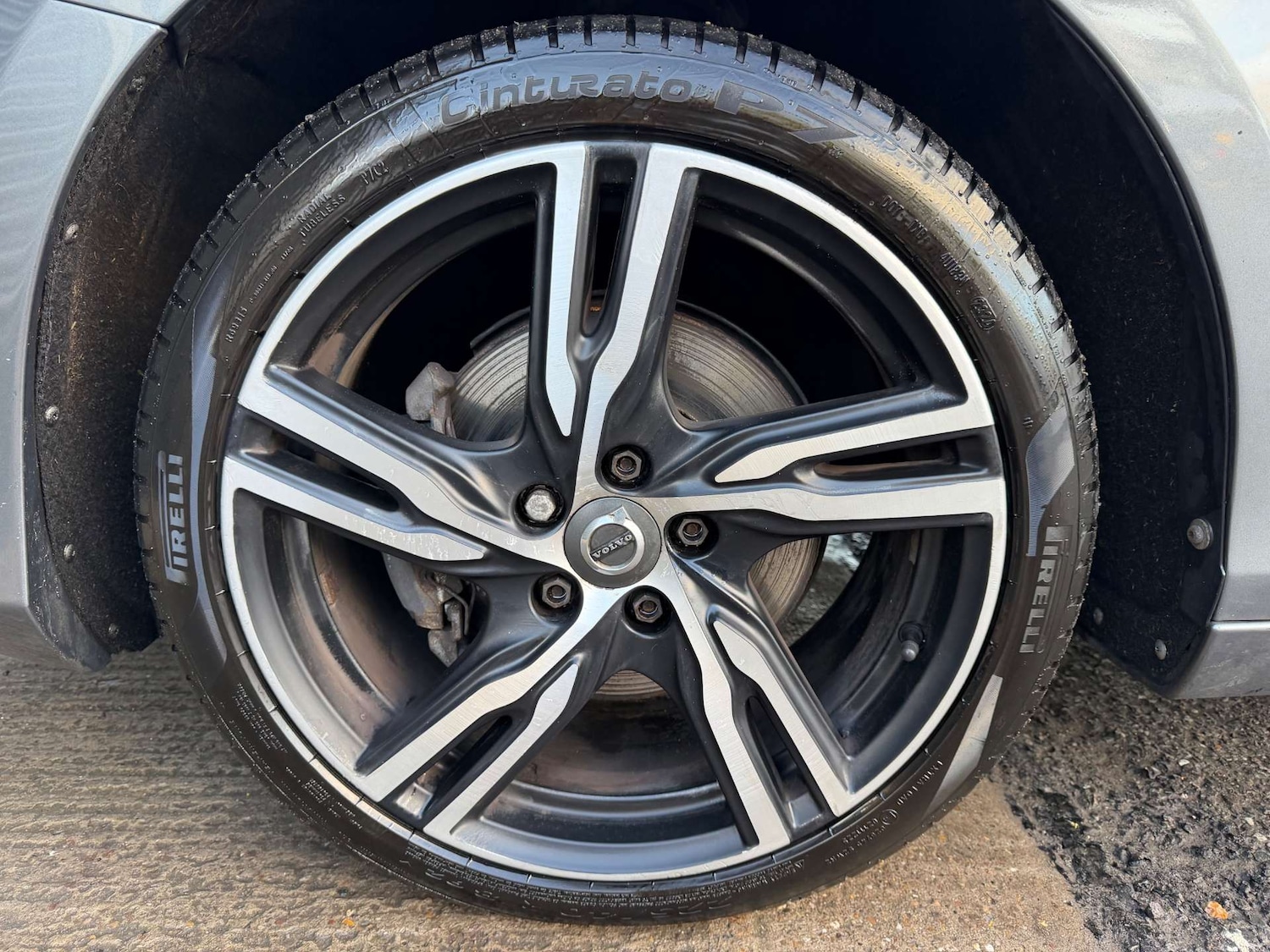 Used Volvo V40 2016 for sale - 77125186: Photo 21