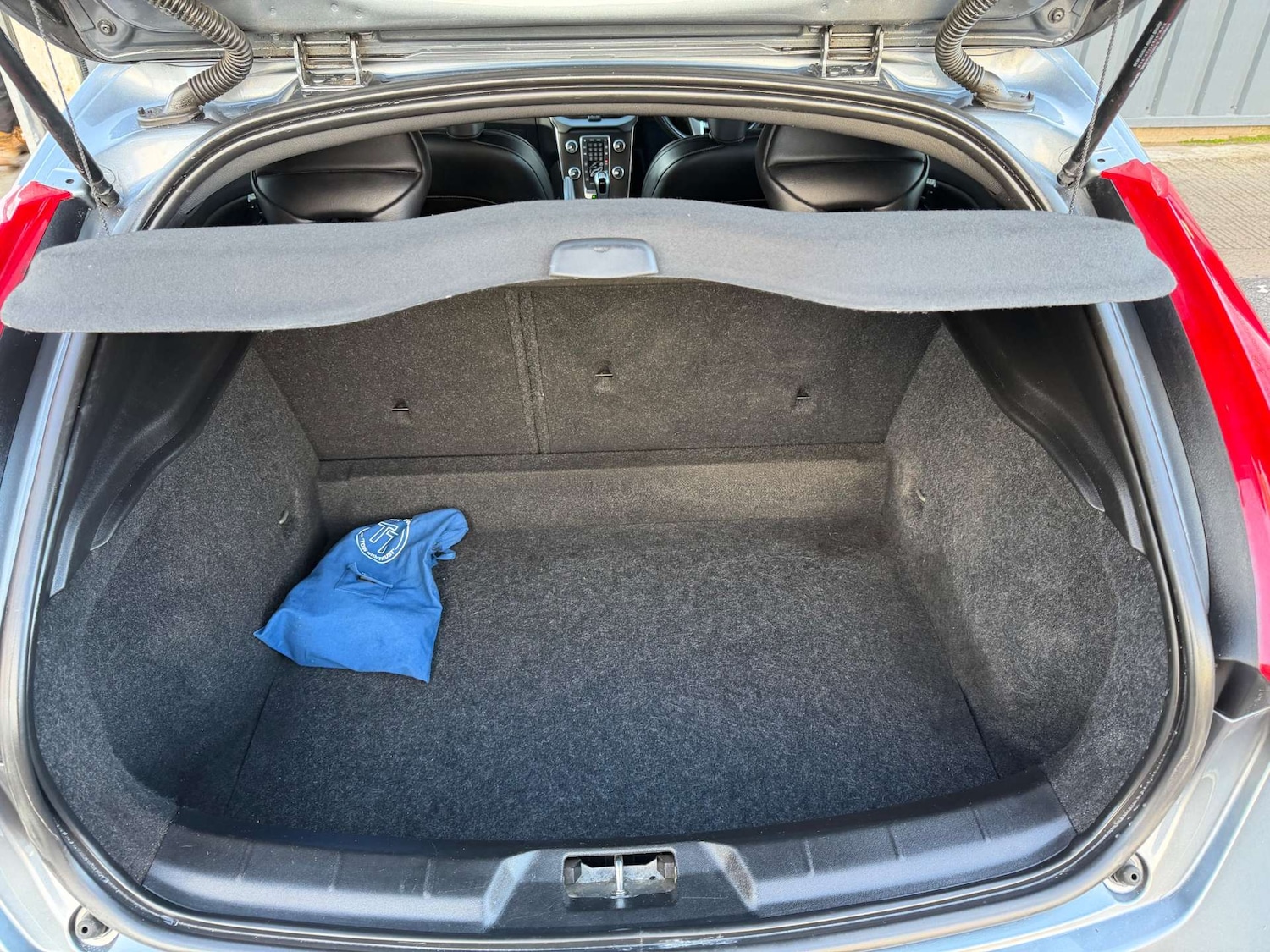 Used Volvo V40 2016 for sale - 77125186: Photo 26