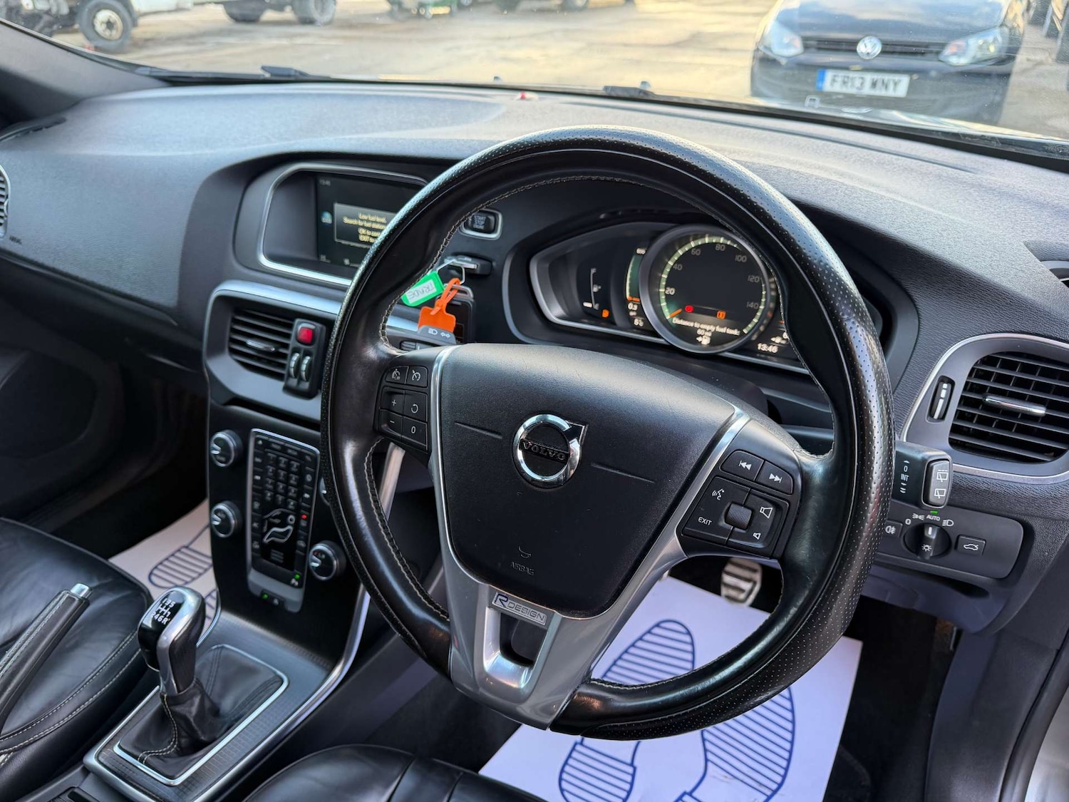 Used Volvo V40 2016 for sale - 77125186: Photo 5
