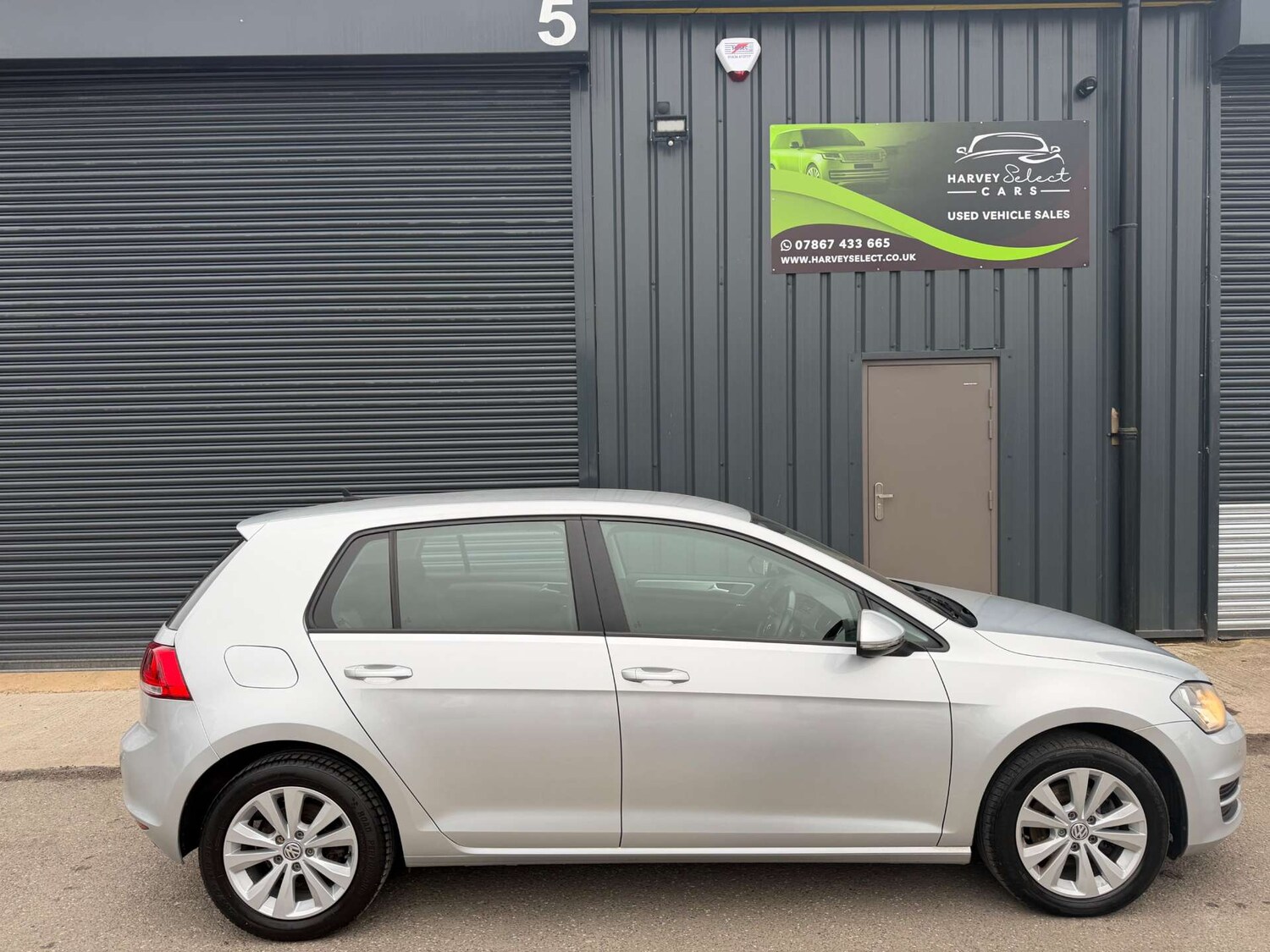 Used Volkswagen Golf 2014 for sale - 77594851: Photo 12