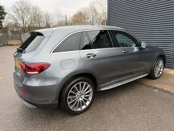 Used Mercedes-Benz GLC 2022 for sale - 77210023: Photo