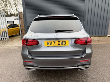 Used Mercedes-Benz GLC 2022 for sale - 77210023: Photo