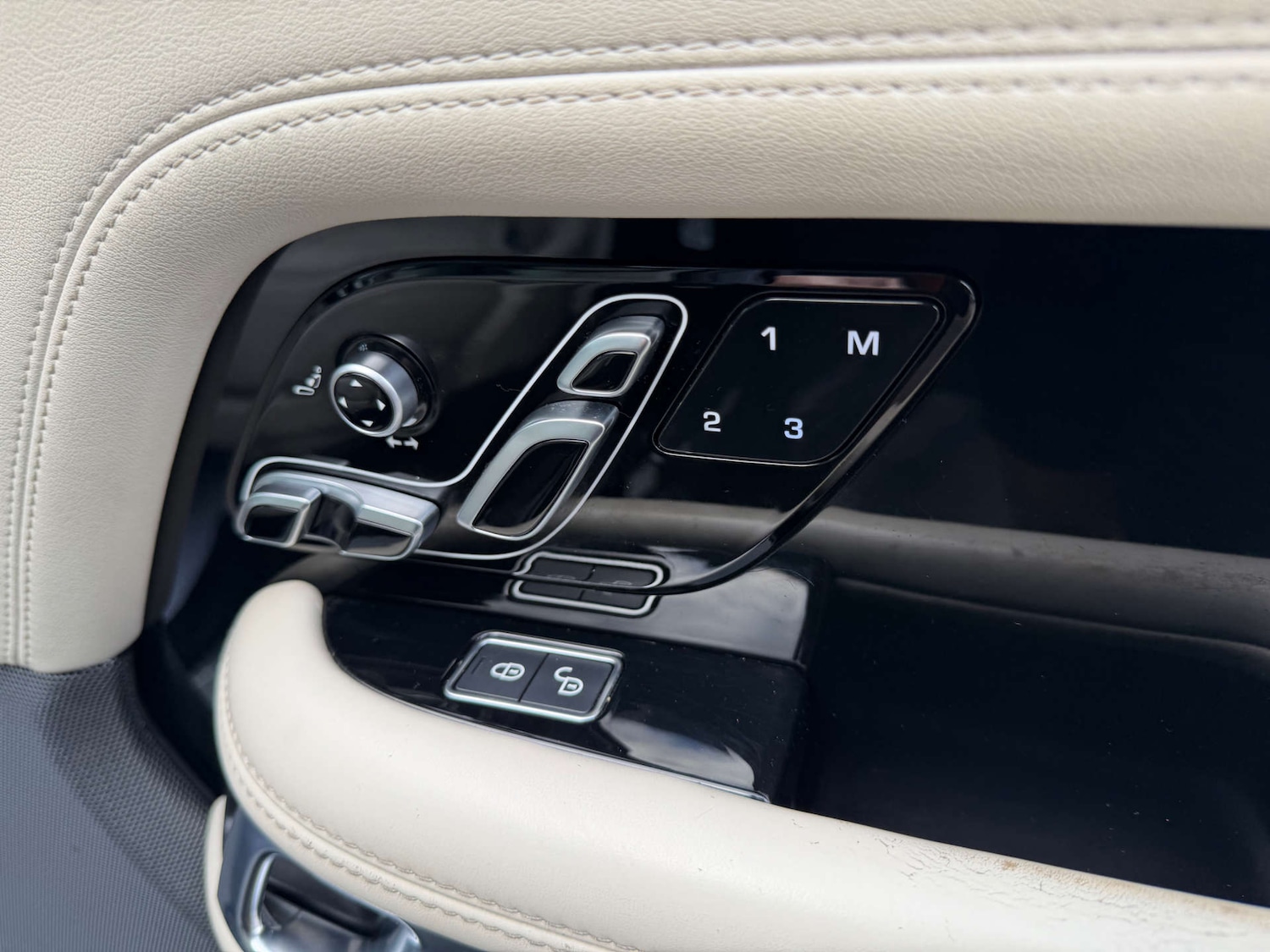 Used Land Rover Range Rover 2018 for sale - 78014335: Photo 15