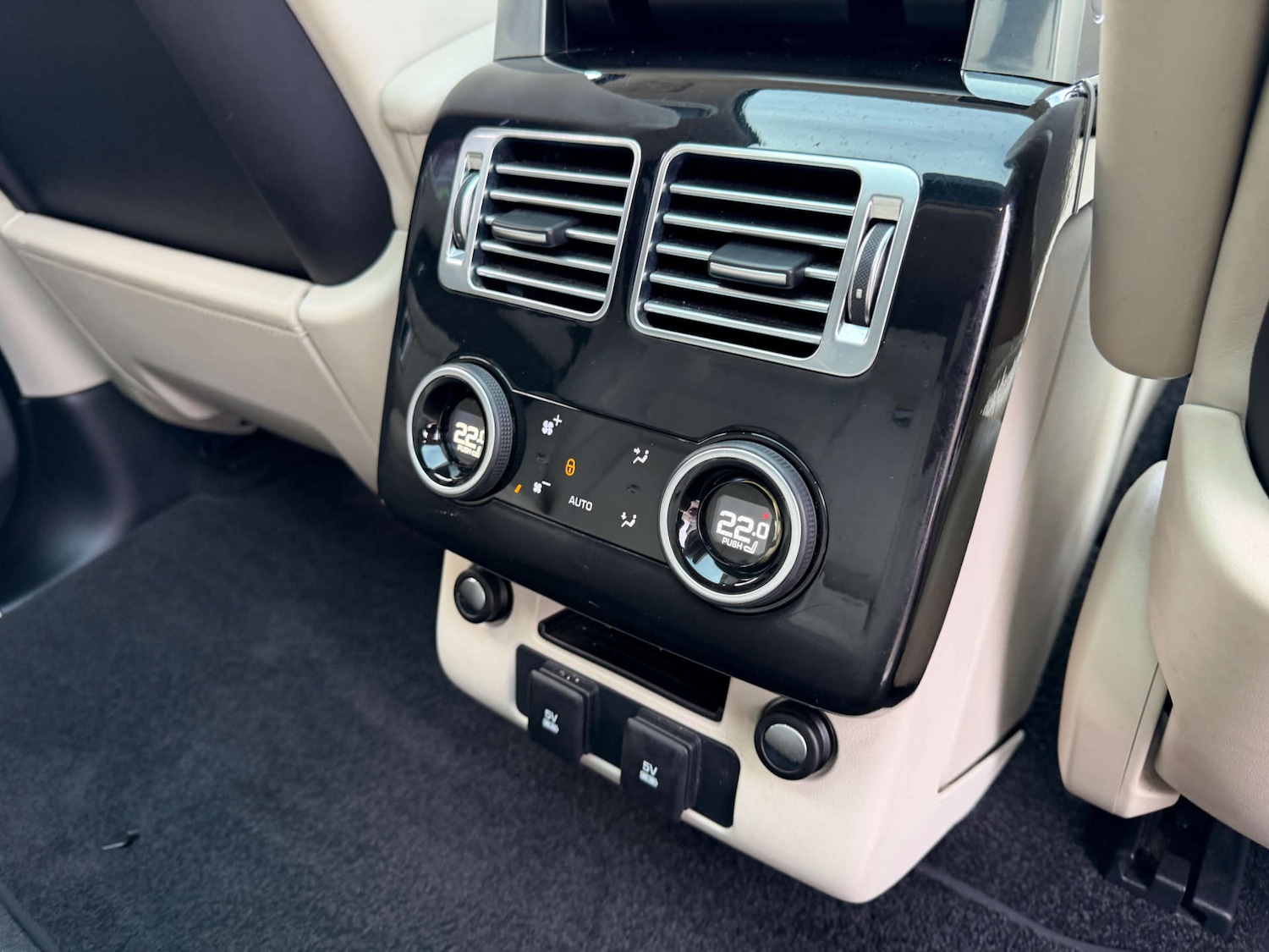 Used Land Rover Range Rover 2018 for sale - 78014335: Photo 9