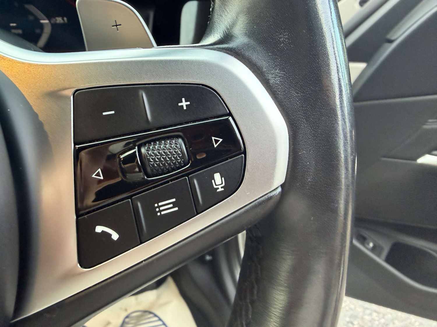 Used BMW 3 Series 2021 for sale - 76933016: Photo 10