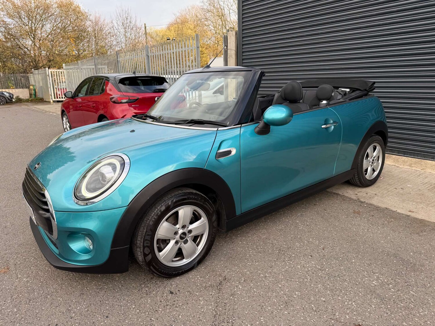 Used MINI Convertible 2019 for sale - 76618867: Photo 17