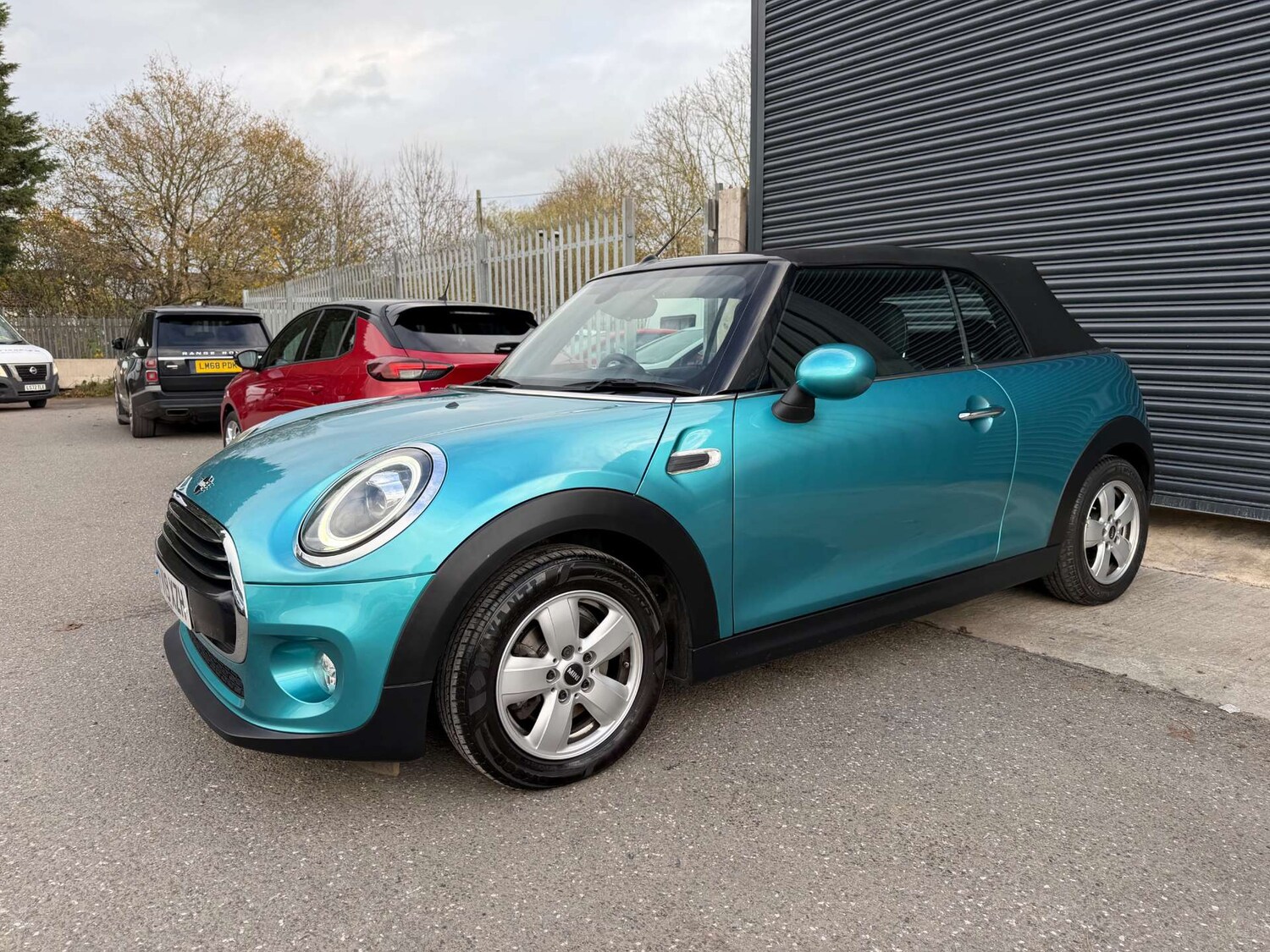 Used MINI Convertible 2019 for sale - 76618867: Photo 3