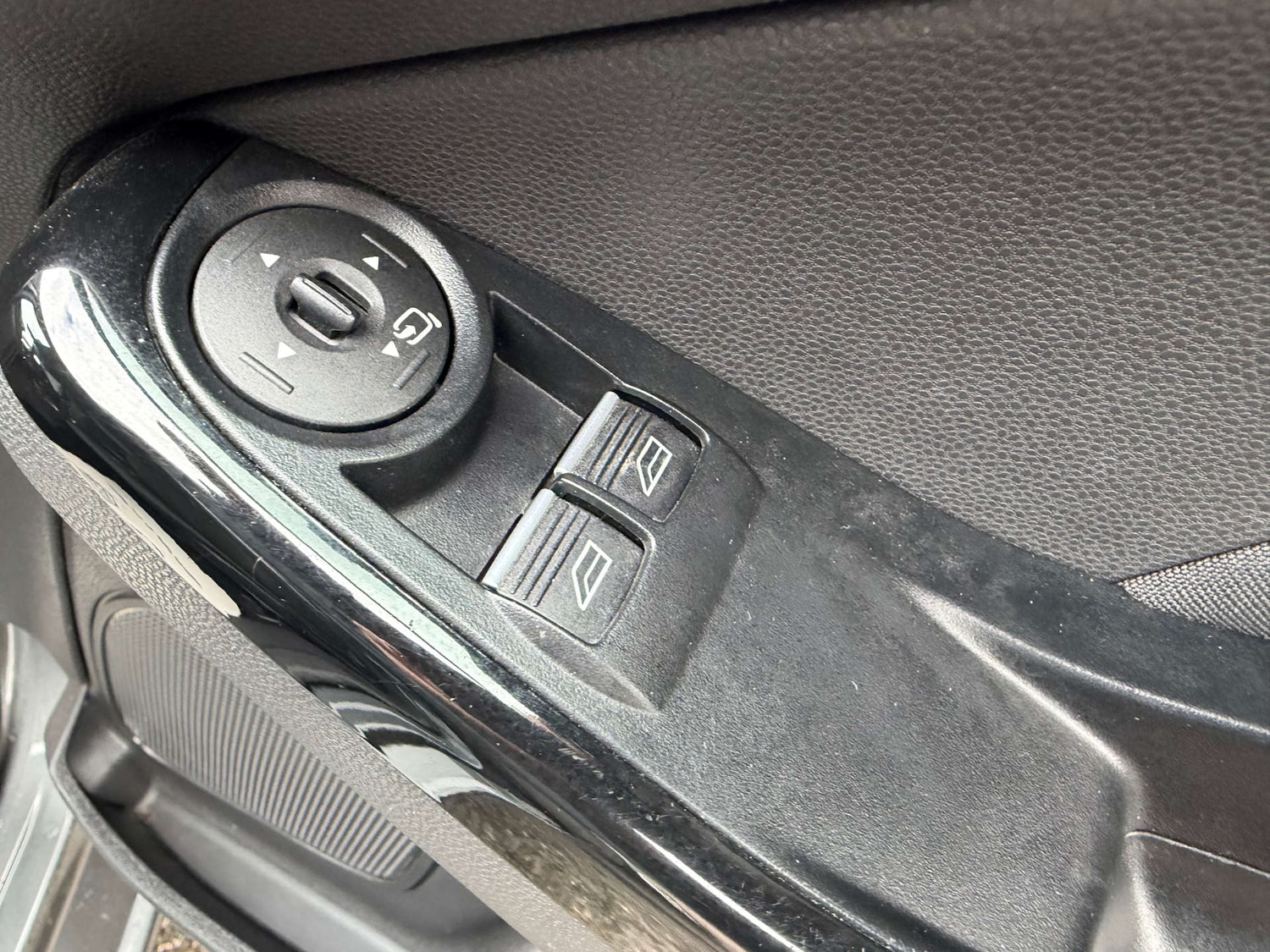 Used Ford Fiesta 2015 for sale - 76595232: Photo 11