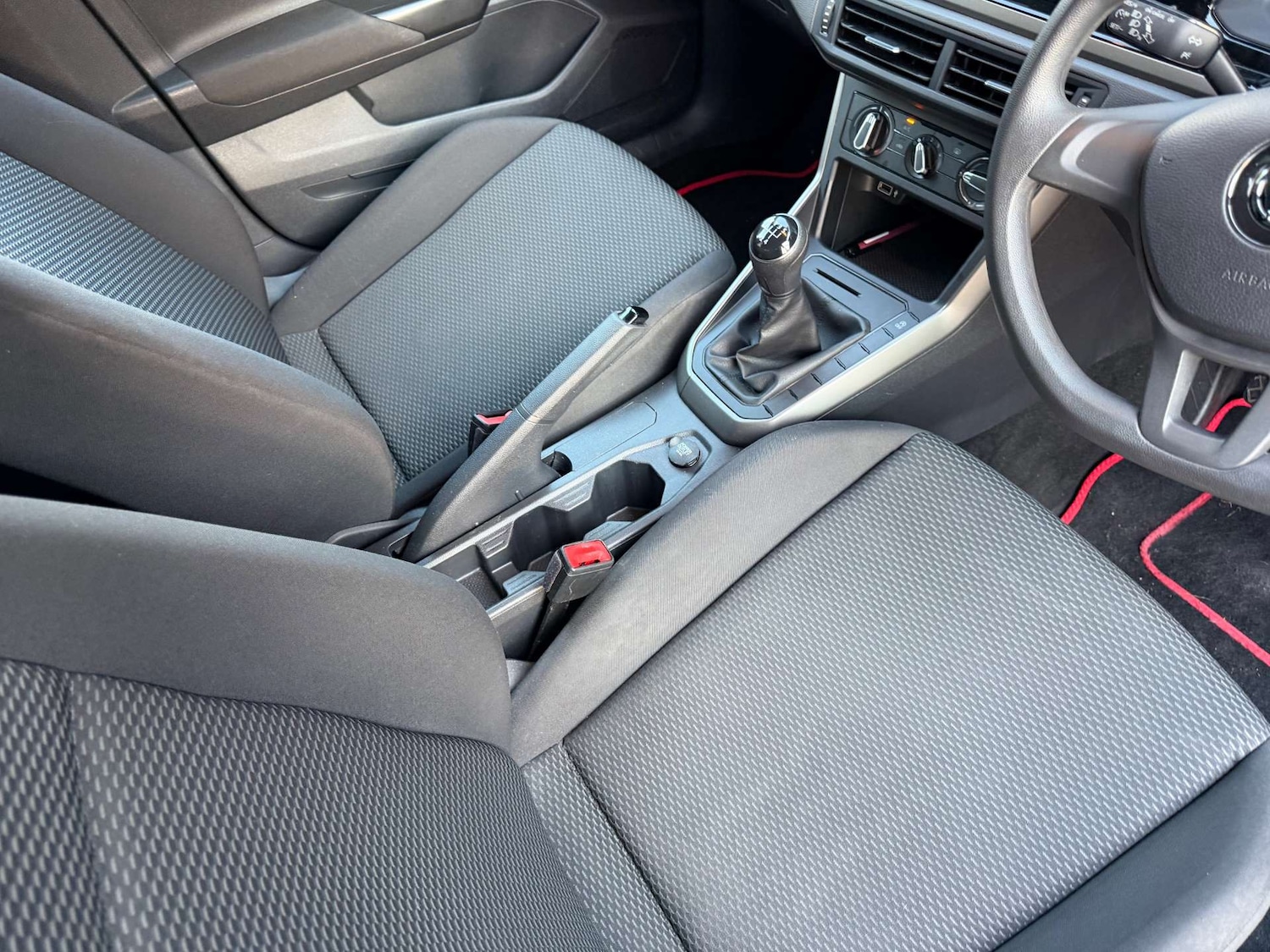 Used Volkswagen Polo 2018 for sale - 76600847: Photo 16