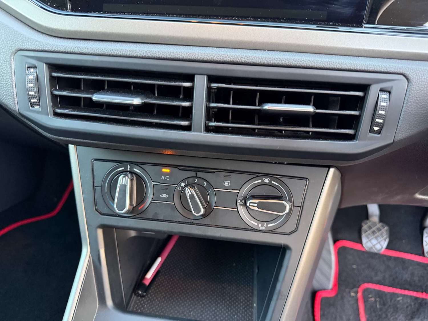 Used Volkswagen Polo 2018 for sale - 76600847: Photo 8