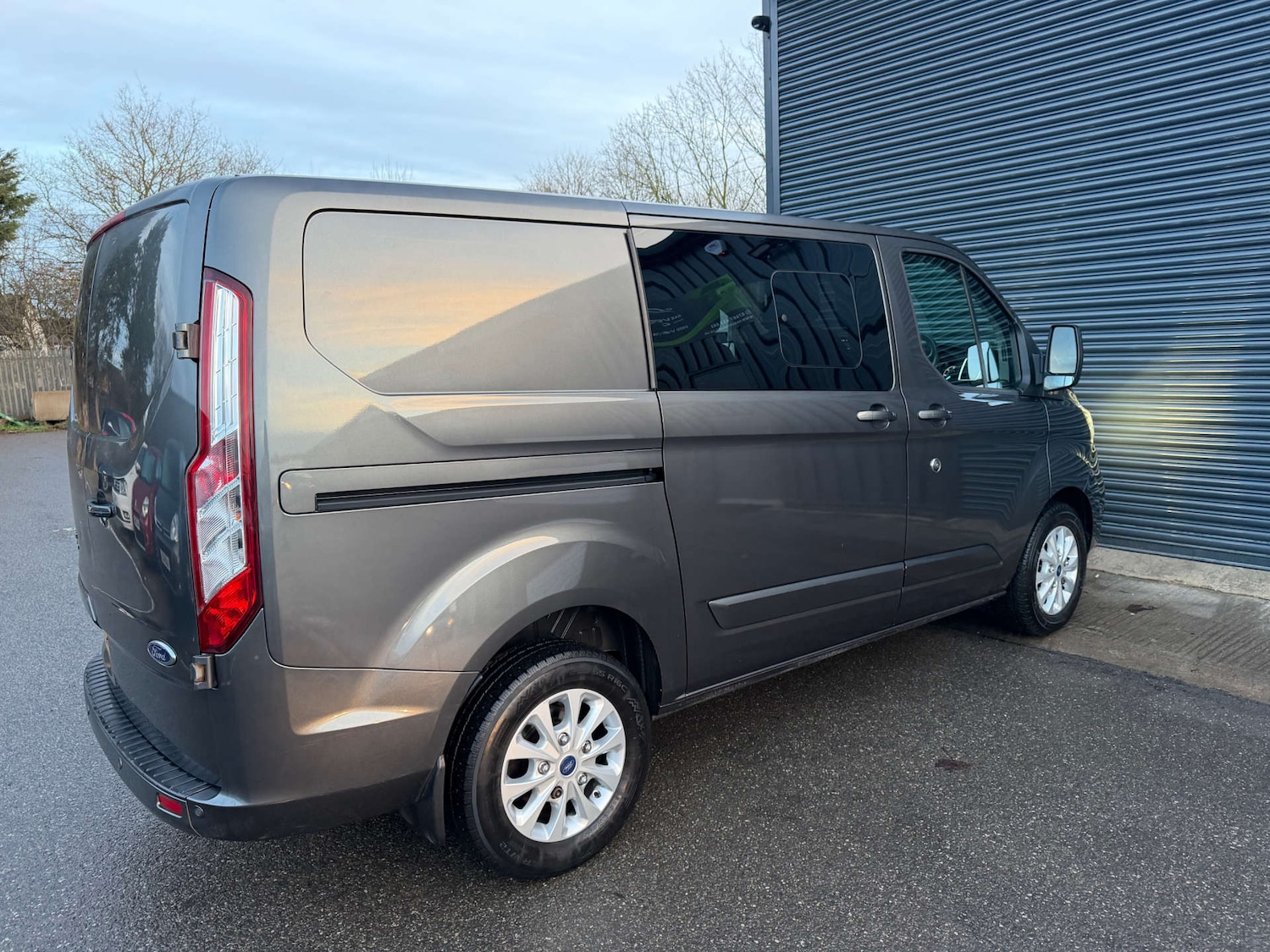 Used Ford Transit Custom 2020 for sale - 76934877: Photo 2