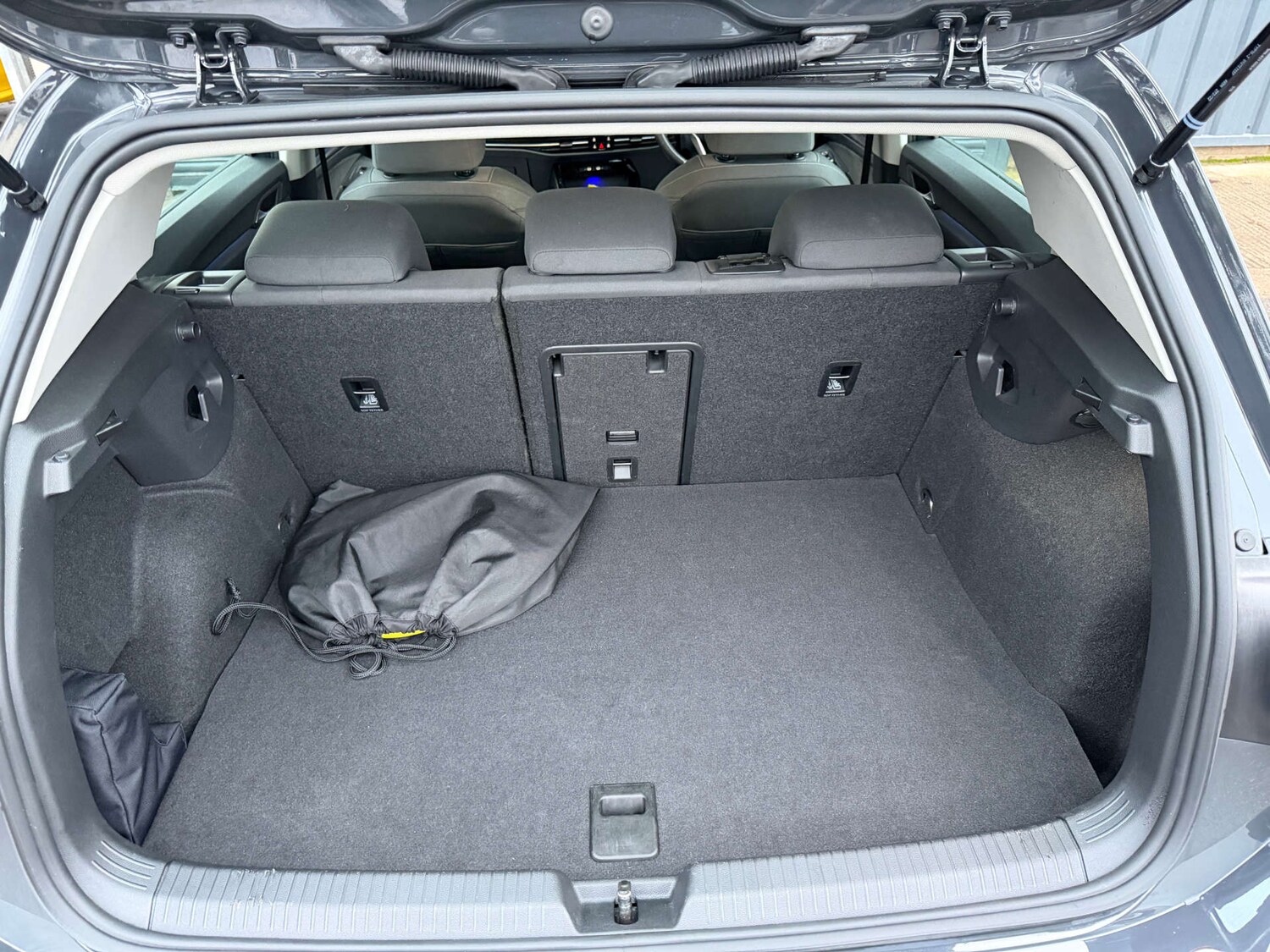 Used Volkswagen Golf 2022 for sale - 76830060: Photo 19