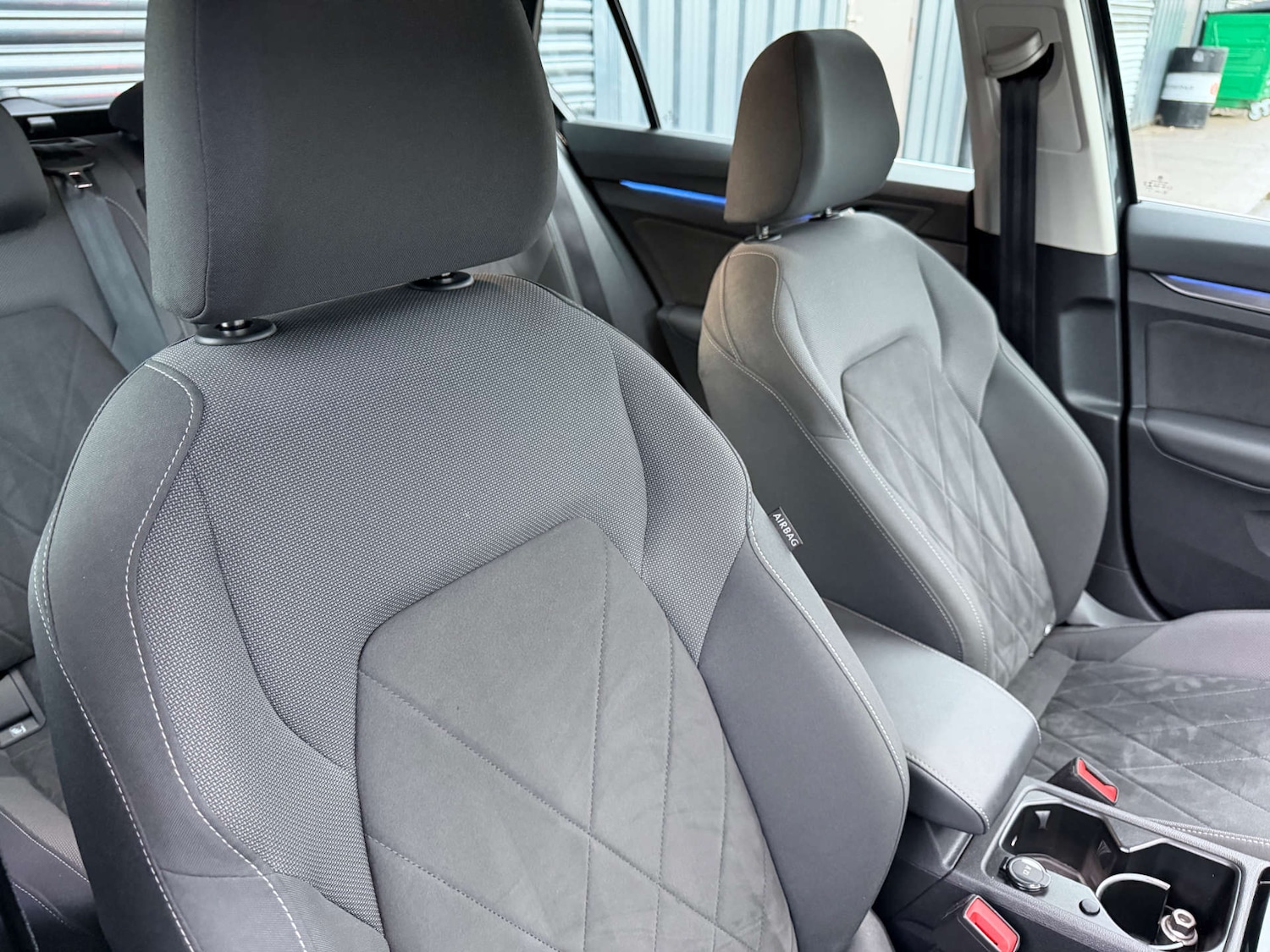 Used Volkswagen Golf 2022 for sale - 76830060: Photo 4