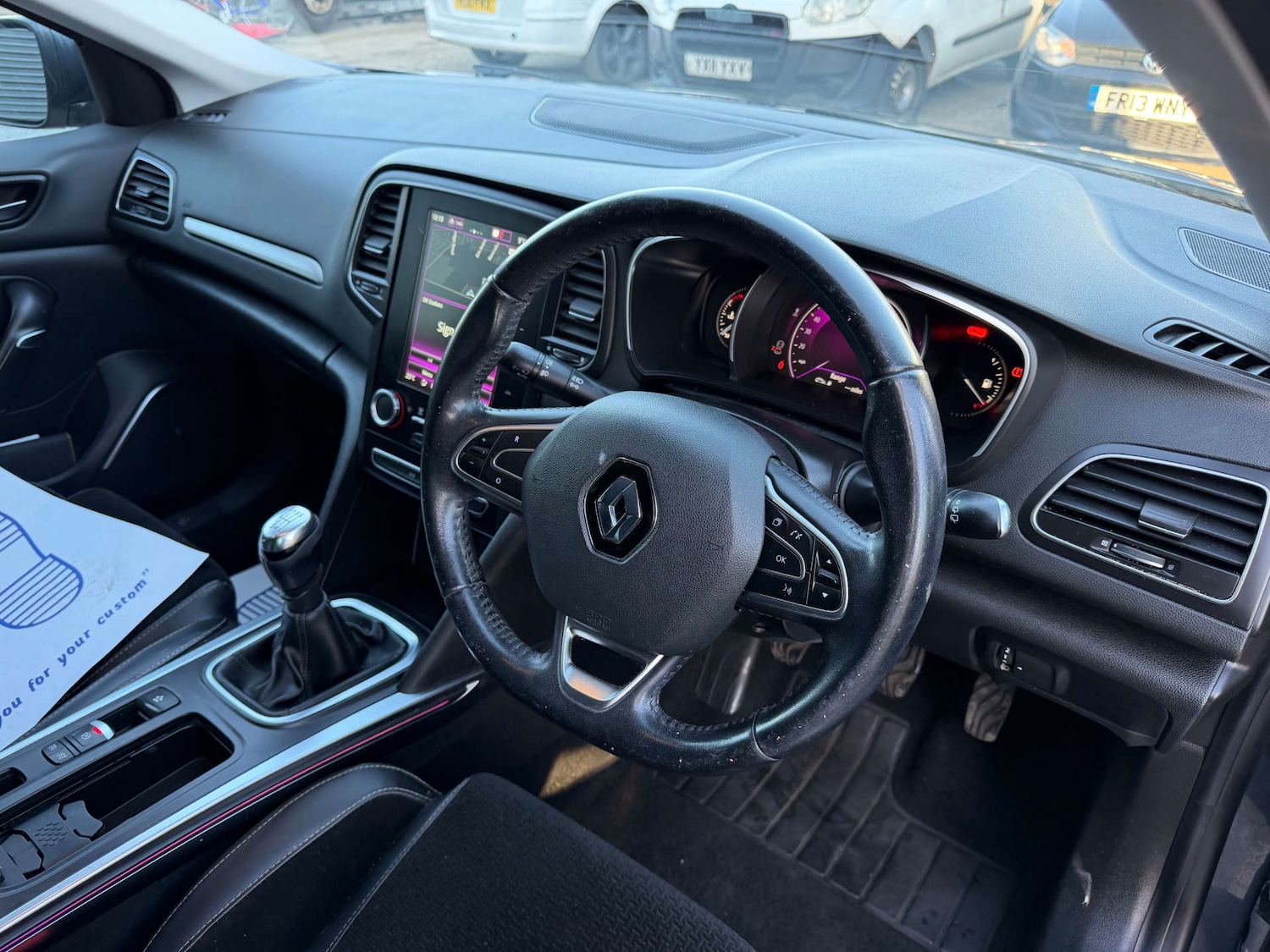 Used Renault Megane 2017 for sale - 76892328: Photo 8