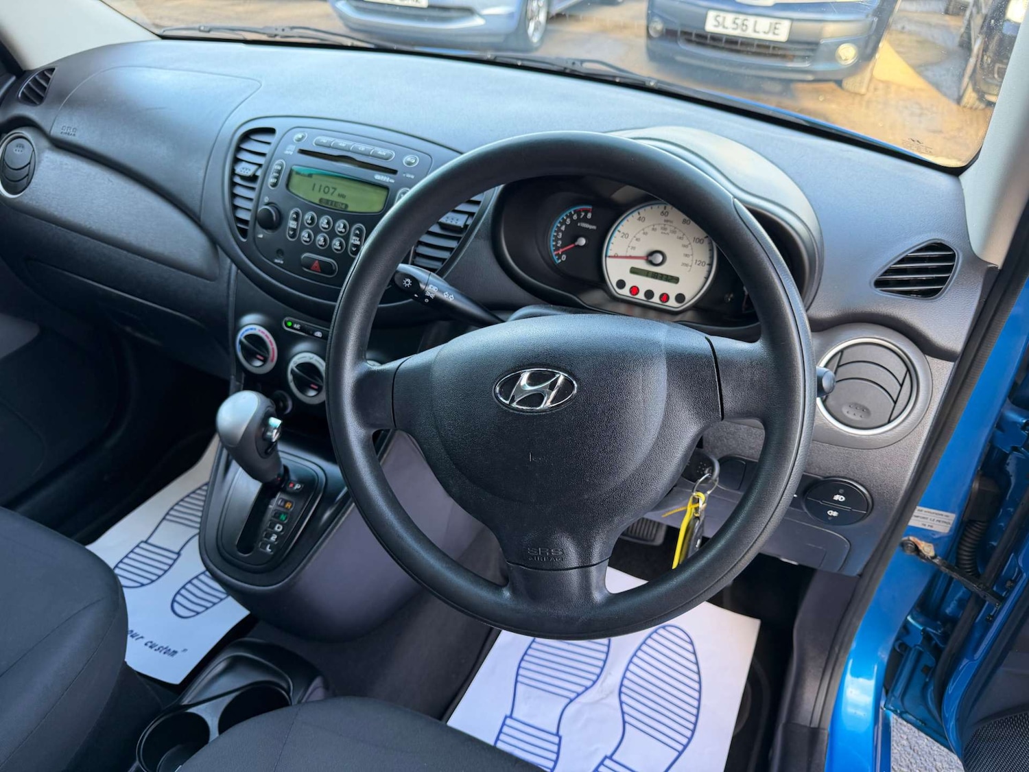 Used Hyundai i10 2010 for sale - 77312231: Photo 9