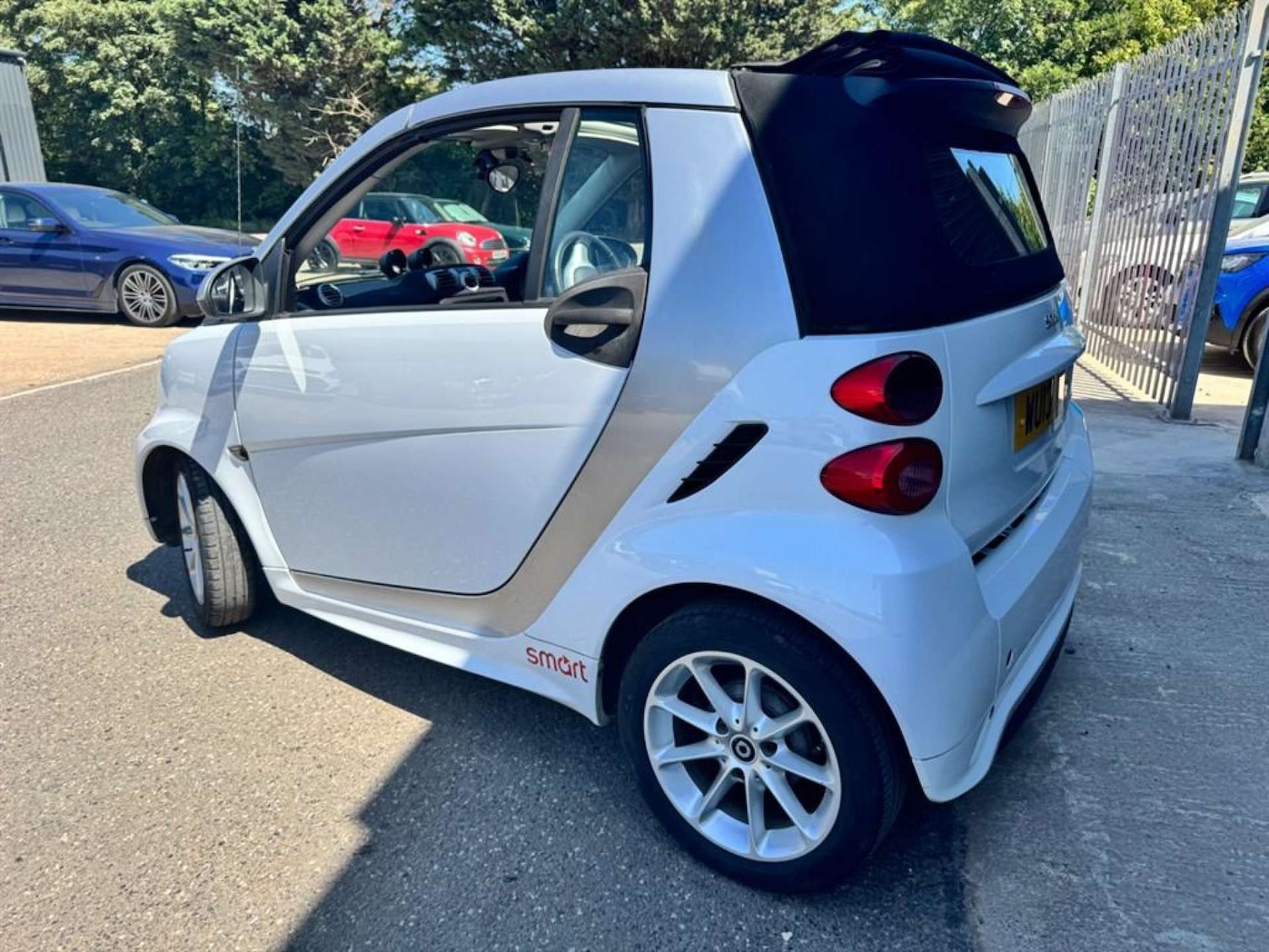 Used smart fortwo 2013 for sale - 76476784: Photo 3