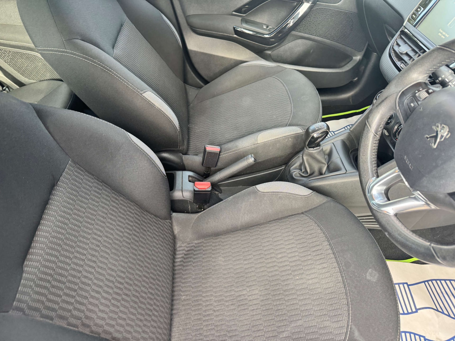 Used Peugeot 208 2016 for sale - 76476786: Photo 14