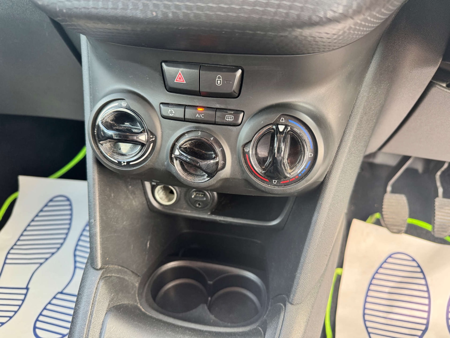 Used Peugeot 208 2016 for sale - 76476786: Photo 21