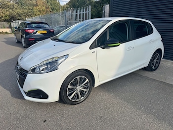 Used Peugeot 208 2016 for sale - 76476786: Photo