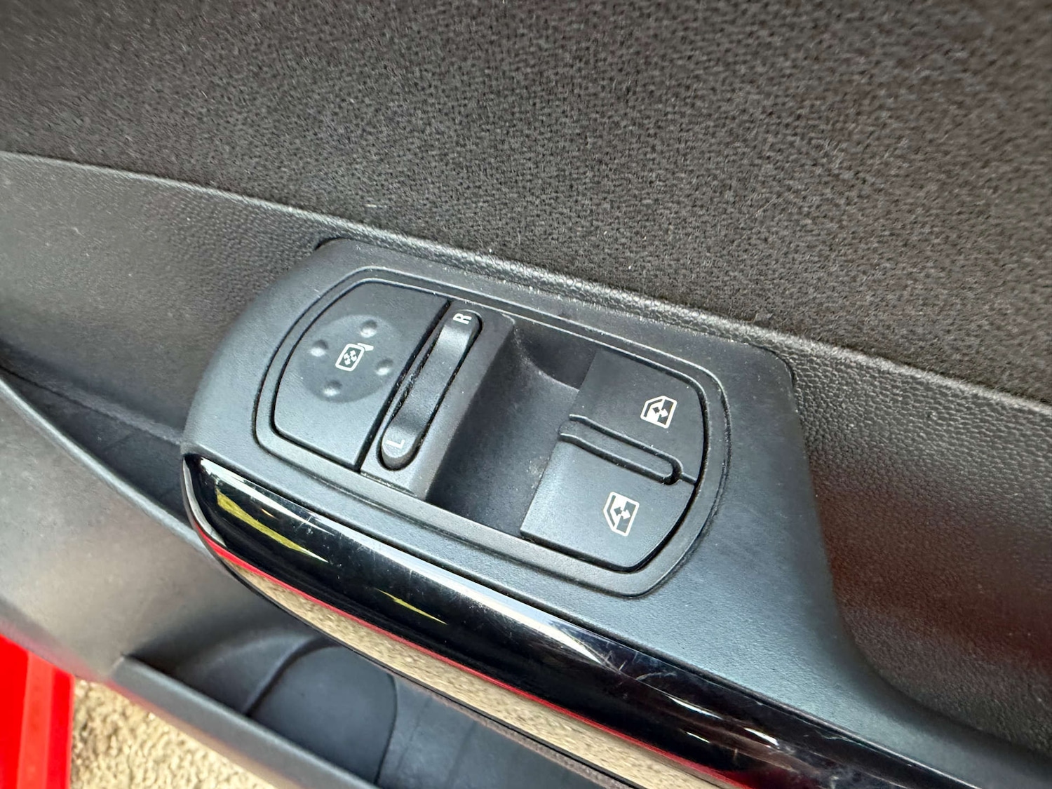 Used Vauxhall Corsa 2013 for sale - 76476772: Photo 13