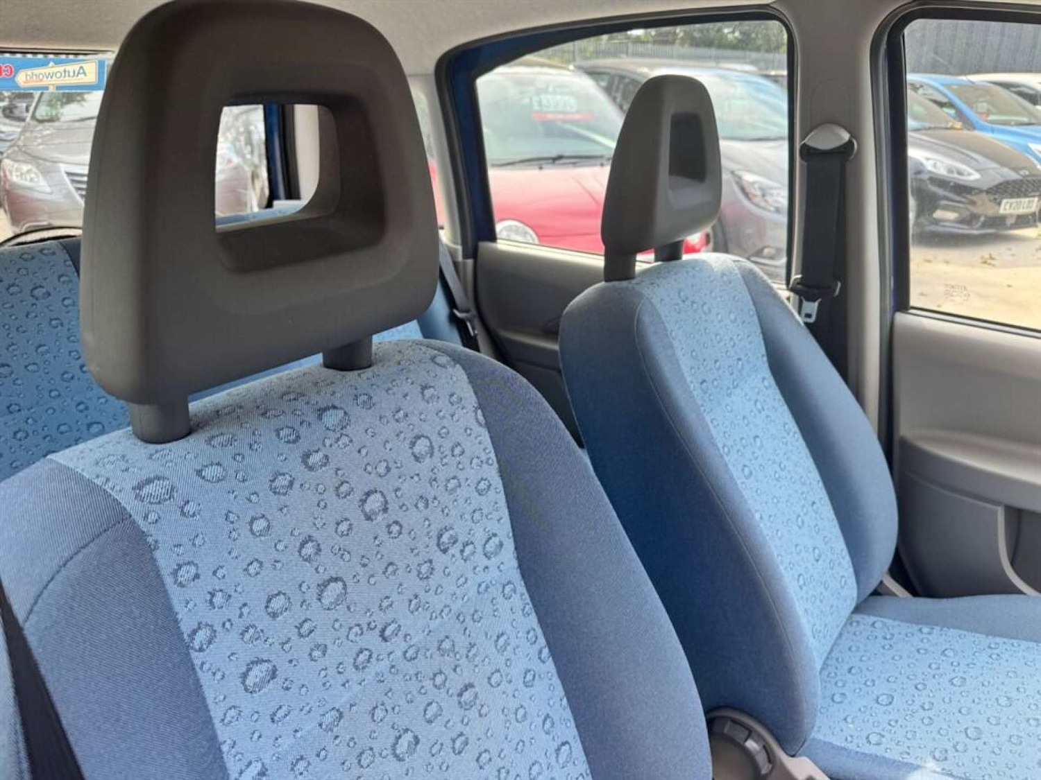 Used Fiat Panda 2005 for sale - 76476788: Photo 9