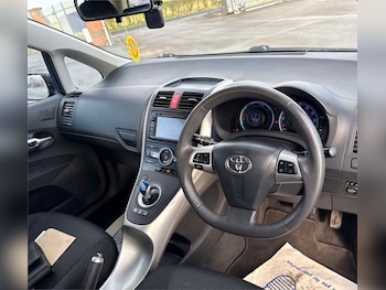 Used Toyota Auris 2012 for sale - 78225861: Photo