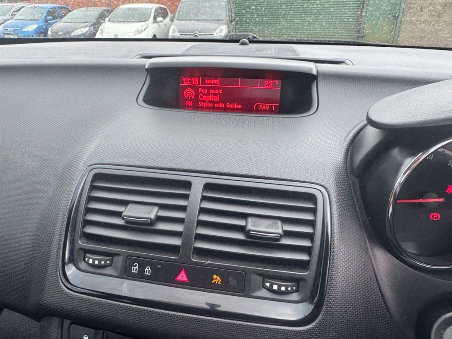 Used Vauxhall Meriva 2017 for sale - 76476774: Photo 15